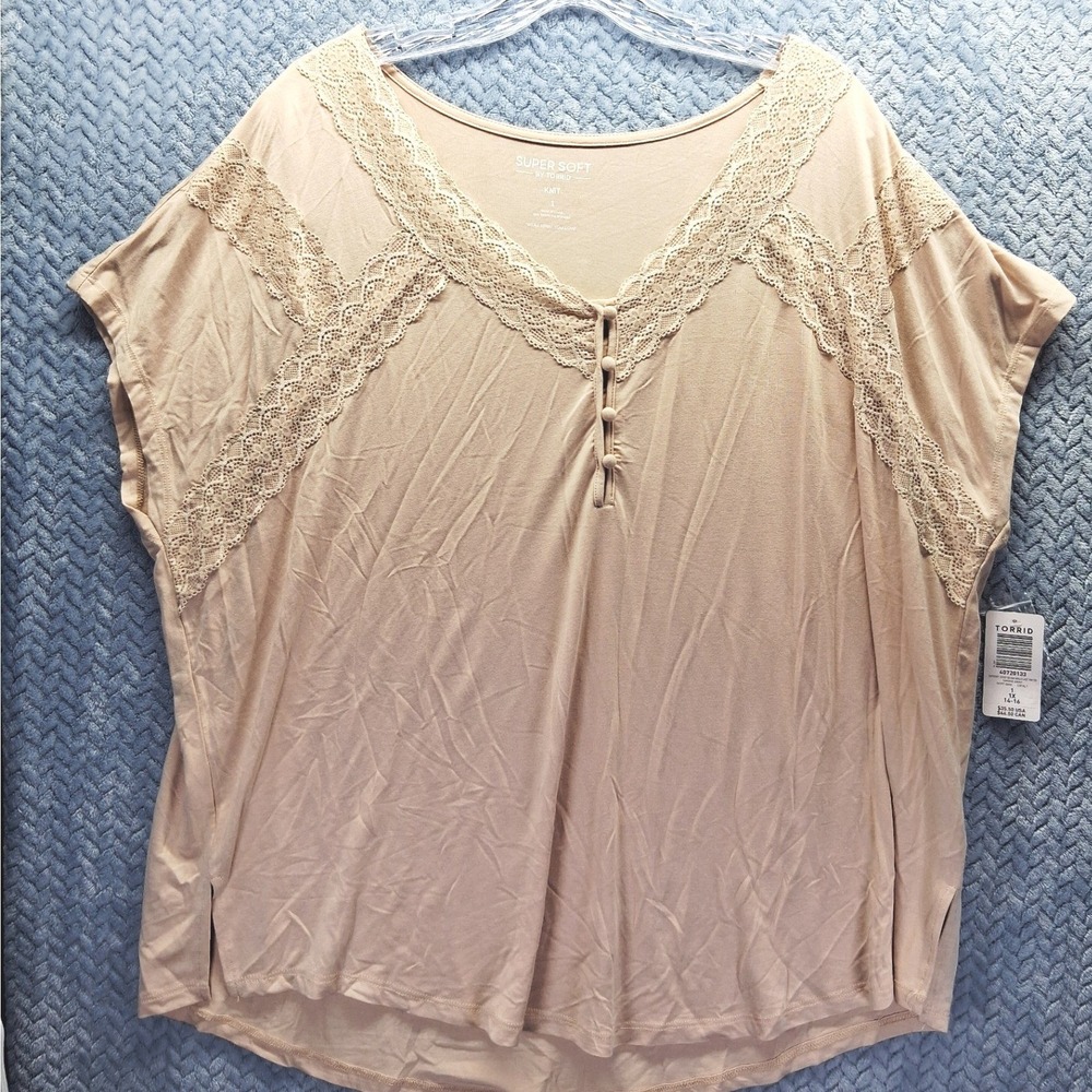 Torrid Supersoft Jersey Dolman Henley Lace Trim‎ Top Smoke Gray 1X 14-16 NEW